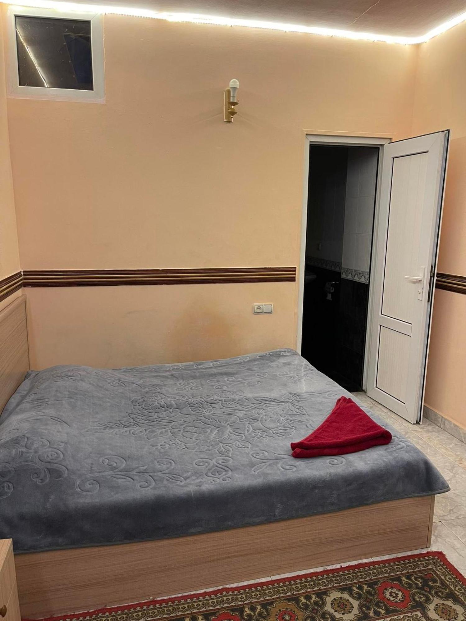Citrus Guest House Yerevan Exterior photo